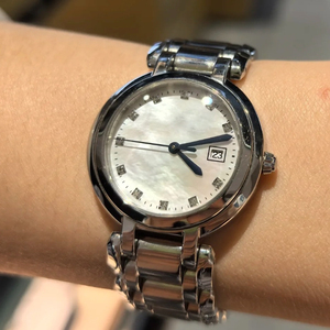 2025 montre en acier inoxydable argenté de haute qualité pour femmes 26.5mm cristal de saphir 3BAR résistant à l'eau <span class=keywords><strong>SWI</strong></span> SS L250 mouvement Quartz - Product Image 2