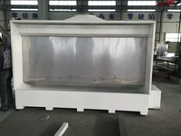 Nouvelle cabine de peinture liquide avec rideau d'eau pour pièces métalliques dans une usine de fabrication