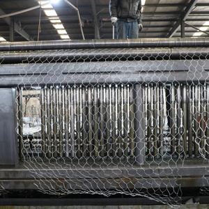 Filet de <span class=keywords><strong>gabion</strong></span> robuste pour la prévention des inondations et la protection des berges, flexible et anti-érosion, utilisé pour le traitement des pentes de rivière - Product Image 3