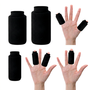 Fundas de hielo reutilizables negras para dedos, paquete de 4, compresa fría para alivio del dolor - Product Image 1