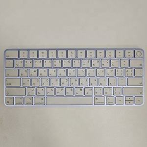 Teclado Inalámbrico Magic Keyboard A2449 con Diseño Estadounidense, Sensor Óptico e Interfaz USB-C para Portátil - Product Image 4