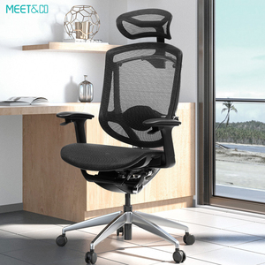 Chaise <span class=keywords><strong>de</strong></span> <span class=keywords><strong>bureau</strong></span> <span class=keywords><strong>ergonomique</strong></span> au design moderne <span class=keywords><strong>de</strong></span> luxe Chaise <span class=keywords><strong>de</strong></span> patron <span class=keywords><strong>de</strong></span> direction avec cadre en aluminium et levage d'appui-tête - Product Image 1