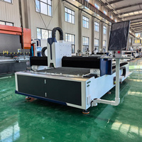 Machine de découpe laser à fibre 1500W 3000W pour tôles d'acier galvanisé et d'acier inoxydable avec mise au point automatique haute précision, directement de l'usine