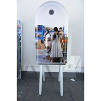 Photomaton avec miroir Accessoires gratuits pour impression de selfie vidéo Photomaton avec miroir avec machine à cartes