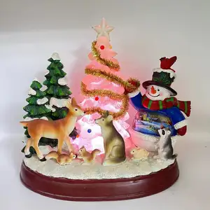एलईडी रोशनी के साथ अनुकूलन योग्य राल रचनात्मक क्रिसमस ट्री और स्नोमैन सजावट मूर्तिकला