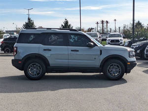 รถมือสอง Ford Bronco Sport AWD Big Bend ปี 2023 รุ่น 4 ประตู SUV พวงมาลัยซ้าย เบาะหนัง กล้องมองหลัง ซันรูฟ ไฟหน้า LED ราคาถูก - Product Image 3