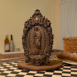 Estatua de madera hecha a mano de La Virgen María, Nuestra Señora Guadalupe, diseño moderno, decoración religiosa para el hogar, regalo religioso católico - Product Image 2