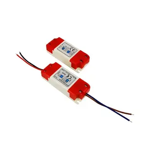 AC 110V / 220V A DC 24V Custodia In Plastica Ha Condotto il Driver 0.5A Led di Alimentazione Regolata di Alimentazione 12W 24VDC HA CONDOTTO il Trasformatore