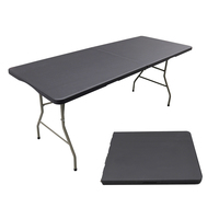 Tables pliantes en plastique noir modernes et légères de 6 pieds de long, pliables en deux, pour les événements, l'entrée et l'utilisation en villa