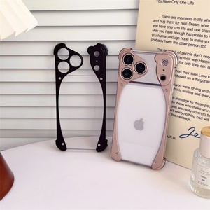 เคสโทรศัพท์แข็งแรงทนทาน ผลิตจากอะลูมิเนียมอัลลอยด์ พร้อมแผ่น PC ใส สำหรับ iPhone 17 Pro Max, เคสสำหรับ iPhone 17 Pro Max รุ่นใหม่ ปี 2025 สีเงินสตีล - Product Image 2