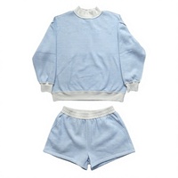 Ensemble deux pièces d'été pour femme avec logo personnalisé, haut rayé à col montant et manches longues, short au-dessus du genou, en polyester/coton respirant, vente en gros
