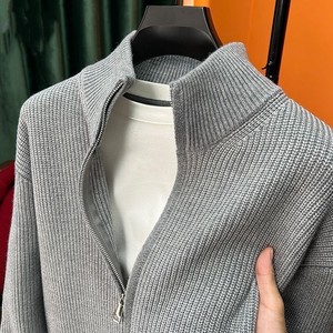 <span class=keywords><strong>Maglione</strong></span> tinta unita da <span class=keywords><strong>uomo</strong></span> autunno e inverno popolare giacca <span class=keywords><strong>Slim</strong></span> <span class=keywords><strong>Fit</strong></span> da <span class=keywords><strong>uomo</strong></span> con colletto alzato semi altezza maglioni capispalla - Product Image 2