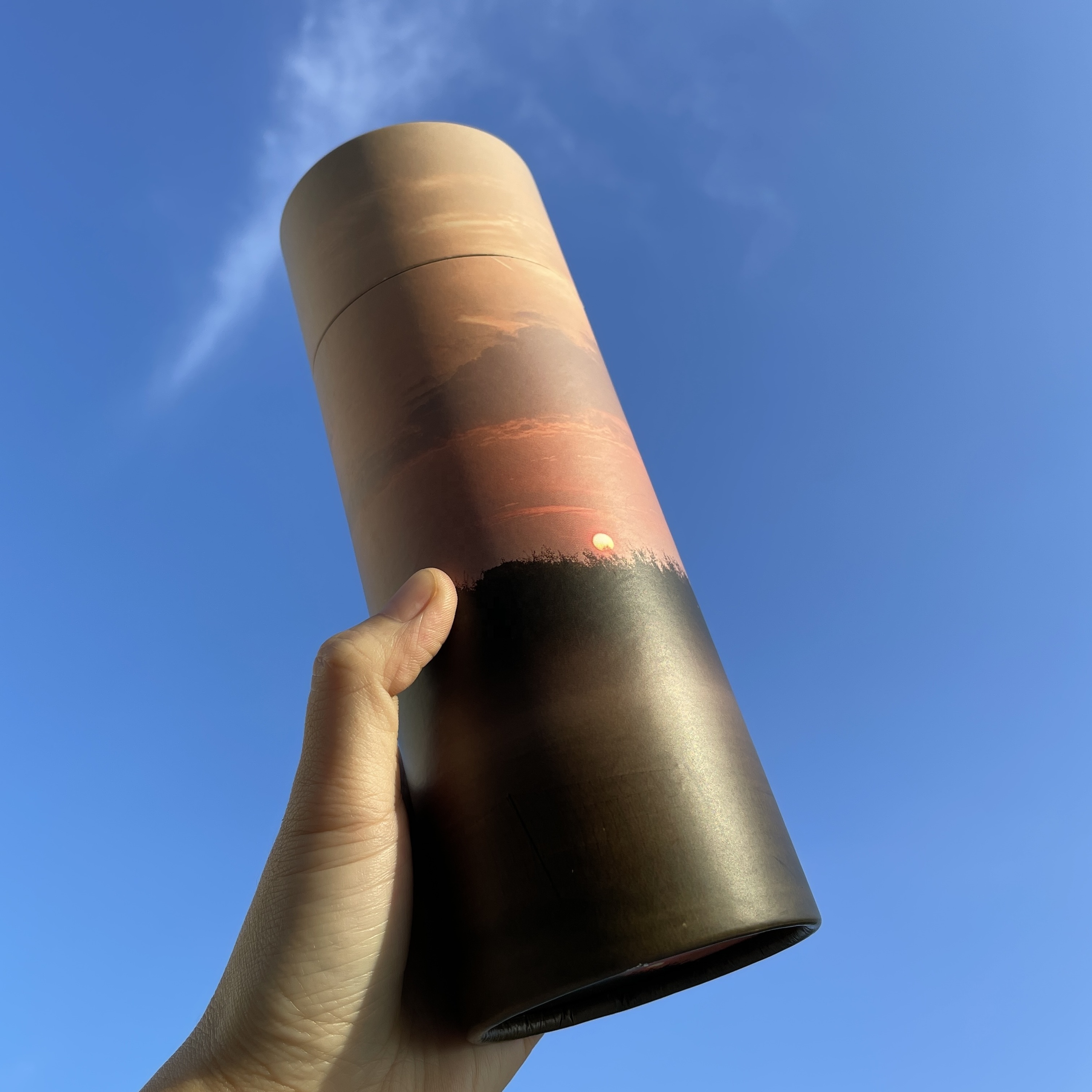 Wholesale customized scattering tube cylinder paper box biodegradable cremation urns for human ashes adult