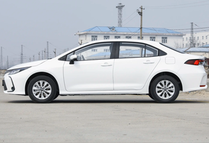 <span class=keywords><strong>Toyota</strong></span> <span class=keywords><strong>Corolla</strong></span> d'<span class=keywords><strong>occasion</strong></span> 2019 Hybride 1.8L E-CVT 1.8L 99 ch L4 Hybride Radar de stationnement Régulateur de vitesse Véhicule d'<span class=keywords><strong>occasion</strong></span> - Product Image 1