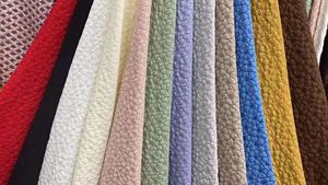 <span class=keywords><strong>Tissu</strong></span> Jacquard gaufré à motif de fleur de prunier 100% polyester - Product Image 4