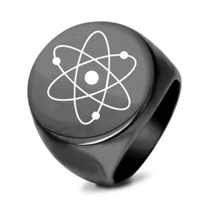 Bague minimaliste à structure atomique 22 mm en or, bijoux de mode pour homme, design géométrique, cadeau - Product Image 5