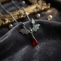 Collier Statement Gothique en Argent pour Homme, Pendentif Fille de Lune Gothique, Goutte de Rubis, Reine des Vampires, Phase de Lune, Chauve-souris