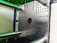 Máquina de Moldeo por Inyección Horizontal Servo de 650 Toneladas Usada, Apta para Moldear Productos Plásticos como Cestas de Frutas