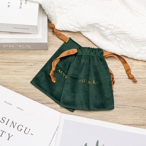 Sang trọng tùy chỉnh màu xanh đậm flannel dây rút tiền mỹ phẩm trang sức quà tặng túi bụi bao bì với logo - Product Image 4