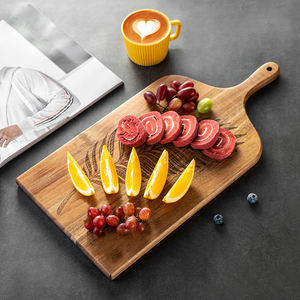 Planche à découper en bois nature de haute qualité avec poignée planche à pizza logo personnalisé planche à steak dessert pain en acacia plateau de service - Product Image 1