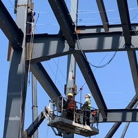 Structure en acier pour hangar agricole, poteaux et poutres en acier, fabricant de structures en acier tout-en-un