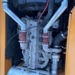 Excavatrice d'occasion de haute qualité HYUNDAI 305LC-9T 30ton avec moins d'heures d'utilisation et le meilleur état à vendre - Product Image 6