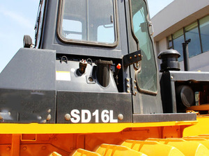 Venda Direta de Fábrica: Novo <span class=keywords><strong>Bulldozer</strong></span> Hidráulico <span class=keywords><strong>SD16L</strong></span> com Opções de Lâminas Versáteis - Product Image 6