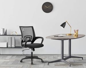 Fauteuil de Bureau Rotatif Confortable de Meilleure Qualité avec Hauteur Réglable, Roulettes, Support Lombaire en Grille et Bureau Pivotant - Product Image 4