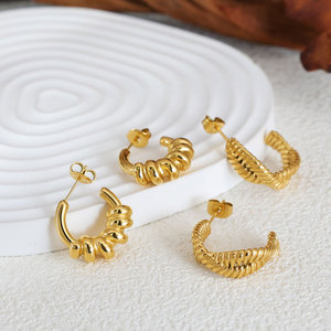 Boucles d'oreilles vintage en acier inoxydable imperméable, plaquées or 14k 18k PVD, bijoux classiques pour femmes, boucles d'oreilles tendance pour femmes - Product Image 3