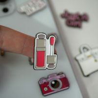 Autocollant de téléphone 3D personnalisé en usine avec des motifs anciens et modernes, en alliage de zinc durable, couleur personnalisée Megasun pour cadeaux souvenirs
