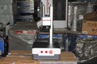 Fabrik-Faserlaser 20W 30W 50W Desktop-Faserlaser-Markiermaschine