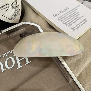 Barrettes à cheveux pas chères en acétate, couleur colza, style rétro français, avec frange latérale à clip - Product Image 5