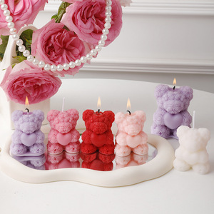 Bougie Ours Rose 3D Faite à la Main en Cire de Soja Parfumée à la Rose Écologique Sans Fumée Cadeau de Fêtes Thanksgiving Saint-Valentin Décoration Maison Chambre - Product Image 4