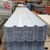 Panneau de toit translucide creux en PVC moderne avec vagues ondulées pour une utilisation en atelier