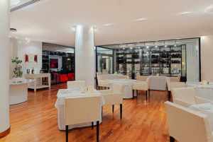 CREATION Sudeste Asiático Beach Resort Muebles de dormitorio Teca sólida Cama con dosel de ratán para villas con vista al mar - Product Image 3