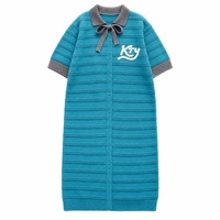 Robe en tricot rayée personnalisée pour femme grande taille, en fil filé à la main, gris turquoise, avec broderie nœud et boutons sur le devant