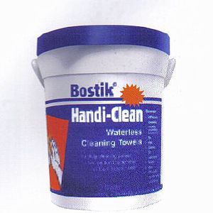 Serviettes de nettoyage sans eau Bostik Handi-Clean, forte action anti-taches pour les taches d'huile tenaces - Product Image 1