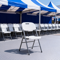 Chaise pliante en plastique blanc moulé pour la location événementielle en gros