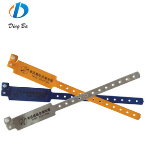 أساور معصم ترويجية مخصصة عاكسة من البلاستيك للأحداث - Product Image 6