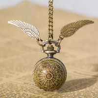 Vente en gros de montre de poche à quartz boule magique dorée rétro boutique avec chaîne collier bijoux accessoires cadeau pour garçons filles