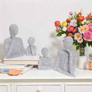 Artisanat personnalisé en résine époxy nordique, figurine simple pour la maison, petit ornement de bureau, art abstrait, décoration créative pour le bureau - Product Image 1