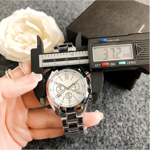<span class=keywords><strong>Reloj</strong></span> de Cuarzo Elegante <span class=keywords><strong>para</strong></span> <span class=keywords><strong>Mujer</strong></span>, Estilo Ginebra, Correa de Aleación, Compacto, con Tres Esferas y Seis Agujas Decorativas - Product Image 2
