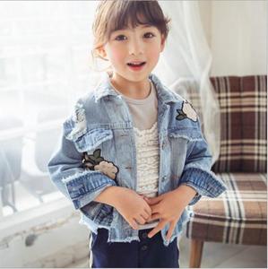 เสื้อยืดพิมพ์ลายกะโหลกแบบไม่สมมาตรสั่งทำขายส่งแบบด่วน - Product Image 3