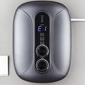 Calentador de Agua Eléctrico Instantáneo de 3.5KW-7.0KW, Montado en Pared, Control por Microcomputadora, Pantalla LED, Carcasa Metálica, Resistente al Agua IPX4 - Product Image 1