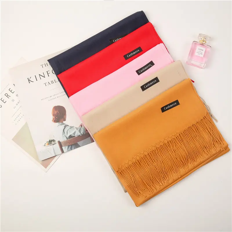 Оптовая продажа, теплые шарфы Yucat с кисточками для девочек, шали, Женский однотонный зимний шарф на заказ, кашемир