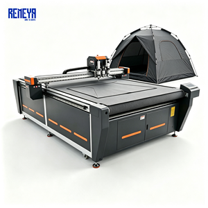 Découpeuse à plat CNC REMEYA avec couteau servo et bords sans effilochures pour bâches lourdes résistantes aux UV - Product Image 1