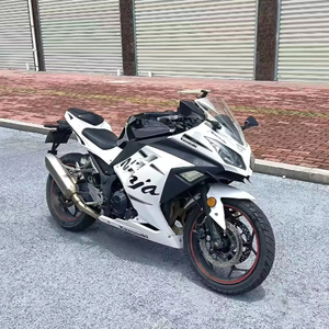 Moto sportive <span class=keywords><strong>Kawasaki</strong></span> <span class=keywords><strong>Ninja</strong></span> 250cc à essence, monocylindre refroidi par eau de 249cc, idéale pour les débutants, parfaite pour les trajets en ville - Product Image 1