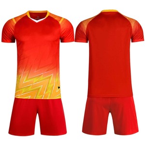 Jersey Sepak Bola Merah Seragam Sepak Bola Kustom Pakaian Sepak Bola Body Fit - Product Image 4