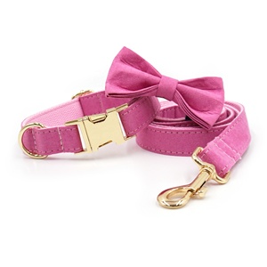 Productos más vendidos 2024, corbata de gamuza roja Rosa sólida, pajarita para mascotas, lindos collares para perros y juego de plomo para cachorros, correas clásicas para mascotas - Product Image 1