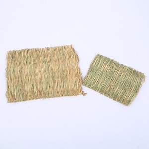 Handgewebte Naturgrasmatte Kleintier-Bettunterlage Kaninchen Meerschweinchen <span class=keywords><strong>Hamster</strong></span> Kau-Grasmatte - Product Image 2